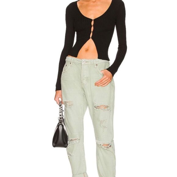 Messed Up Saints Boyfriend Jean in Faded Khaki
One Teaspoon
Size 25 NWT - Picture 4 of 10